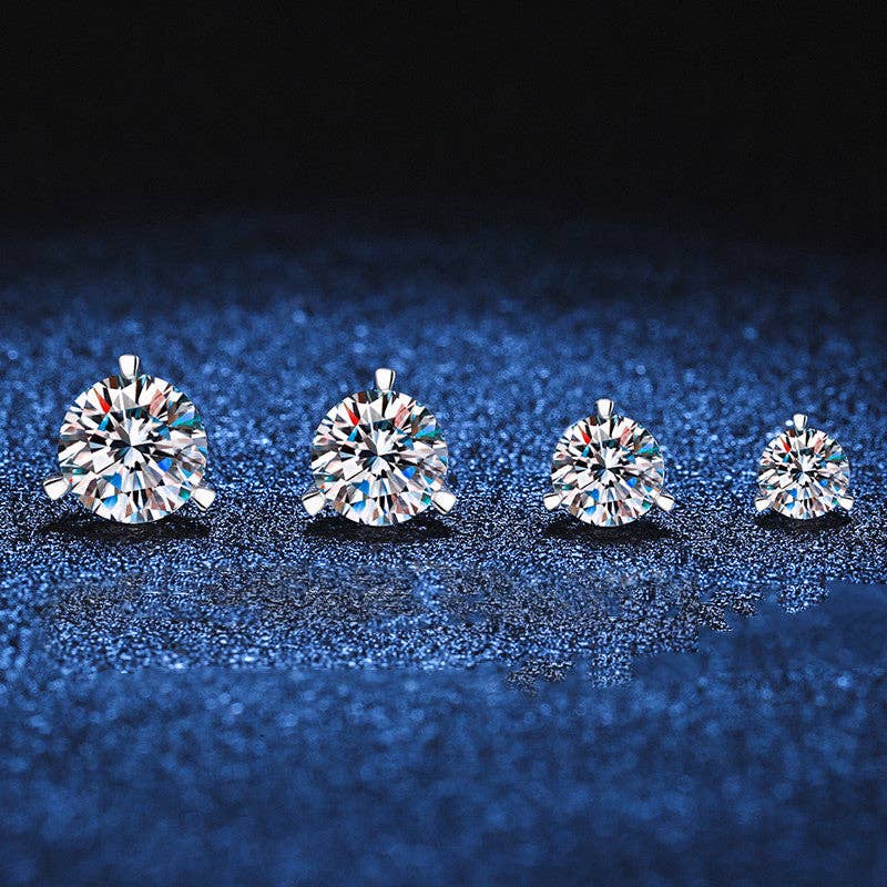 Round Moissanite Wedding Stud Earring in 925 Sterling Silver