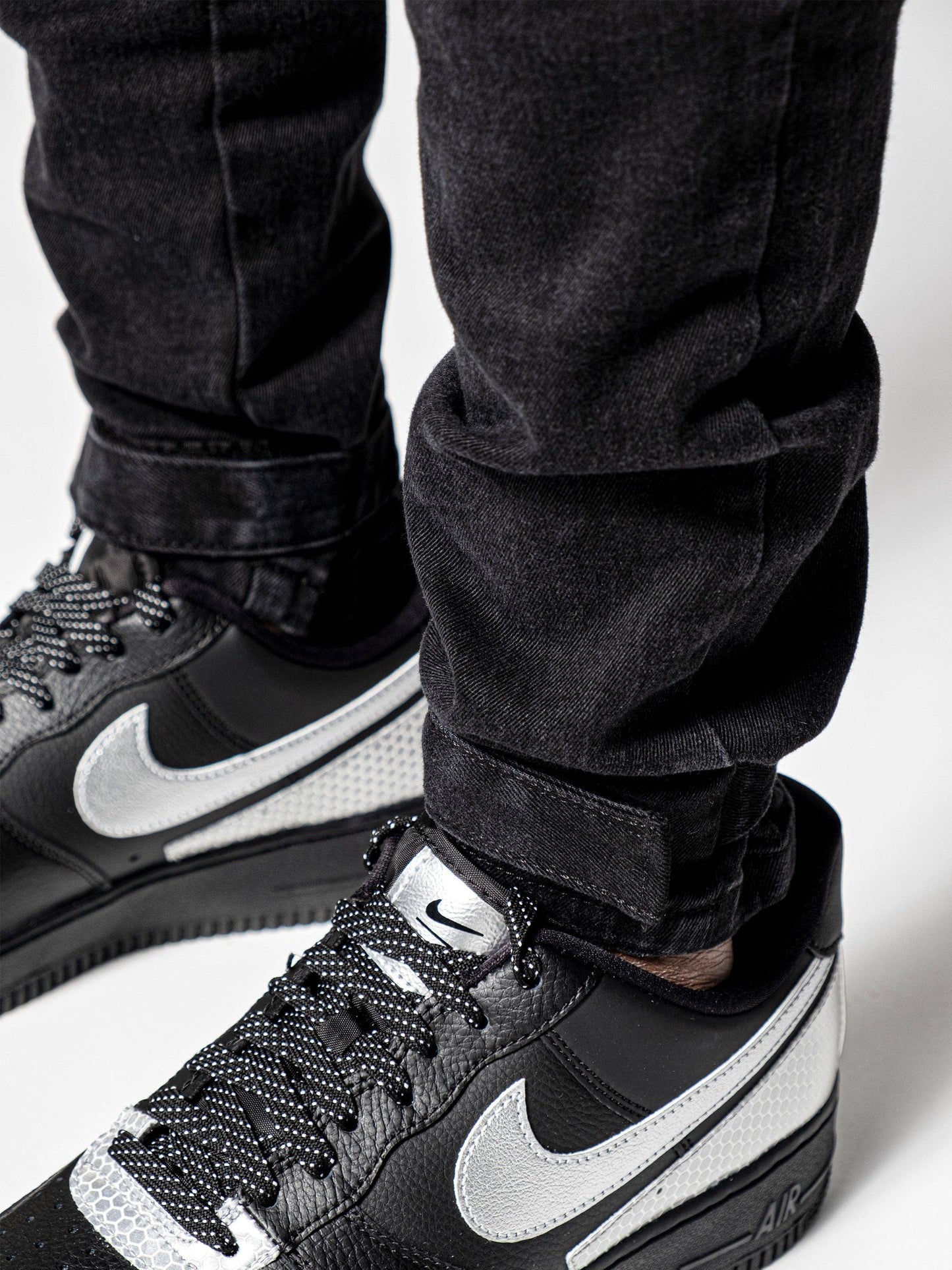 Black Skinny Cargo Pants