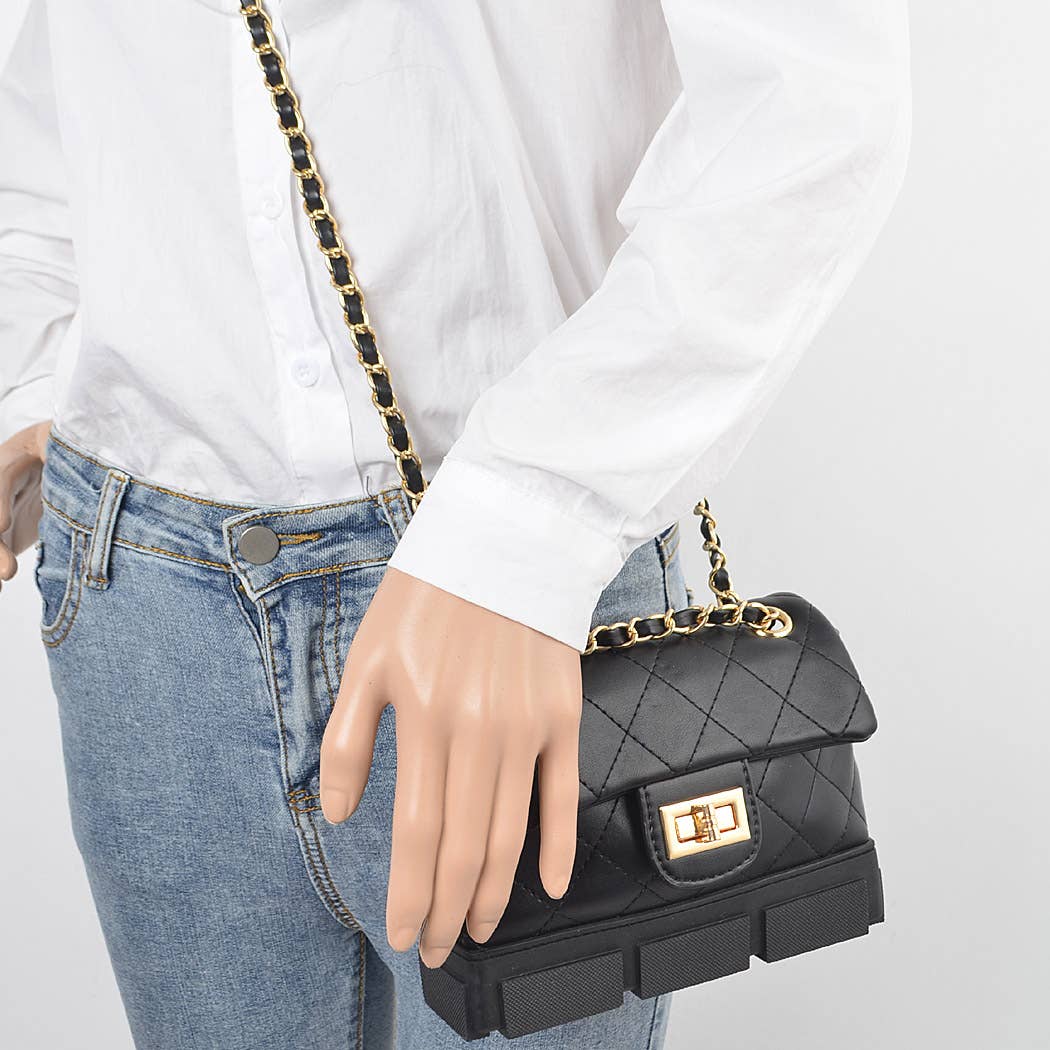 Quilted Shoulder Bag W/rubber Bottom