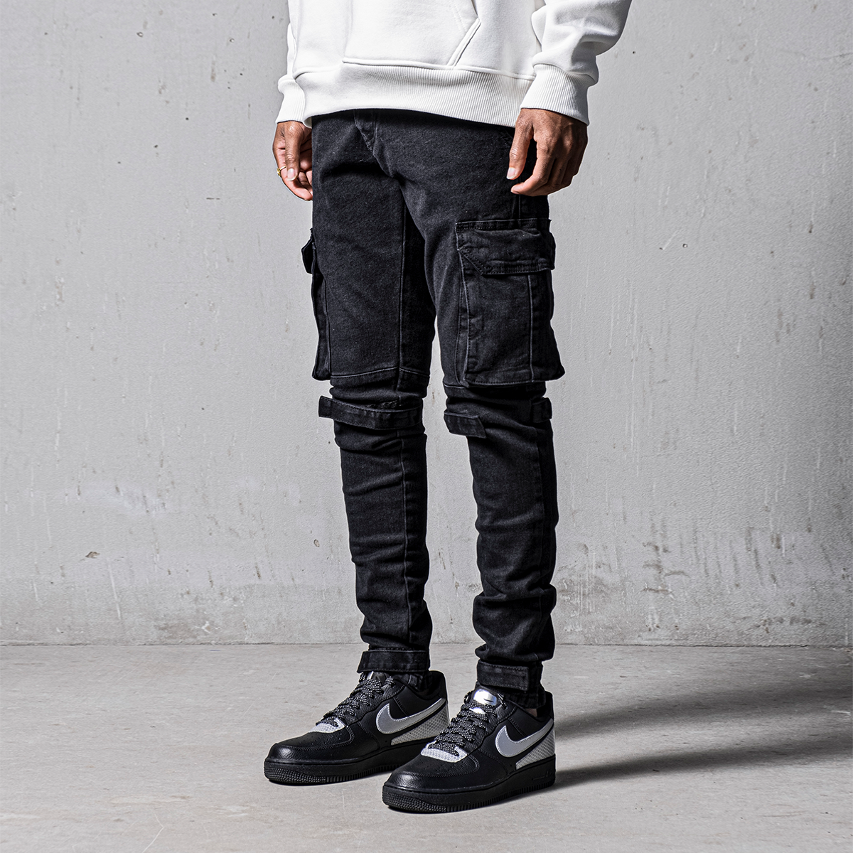 Black Skinny Cargo Pants
