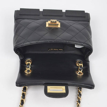 Quilted Shoulder Bag W/rubber Bottom